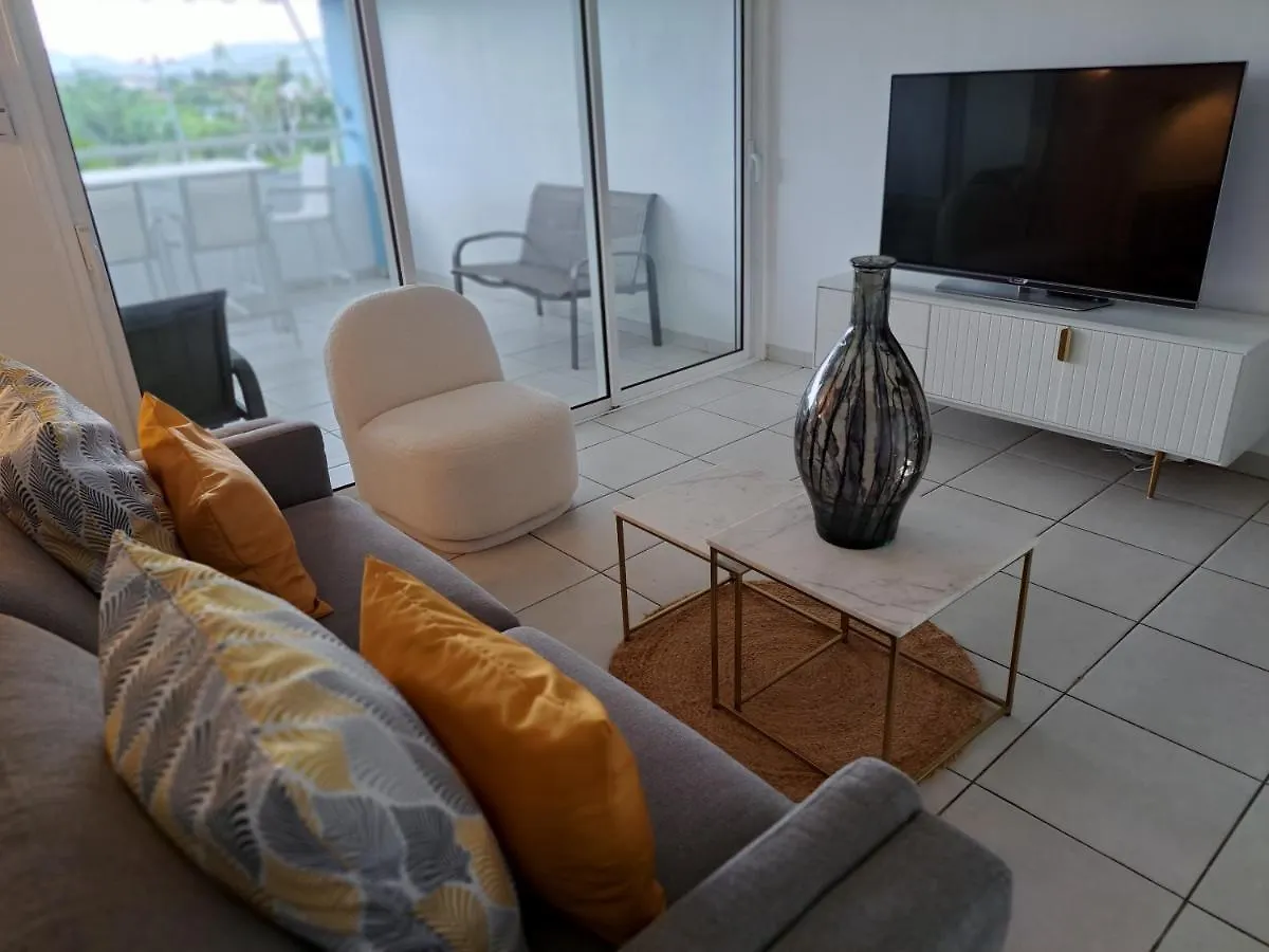 Appartement Ste Luce, N° 11 Appart -300M Plage De Mabouyas Corps de Garde